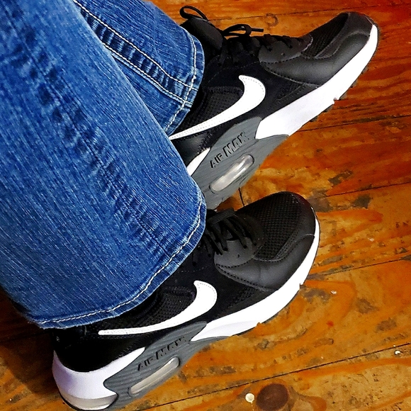 I am not selling this item. - Picture 2 of 3